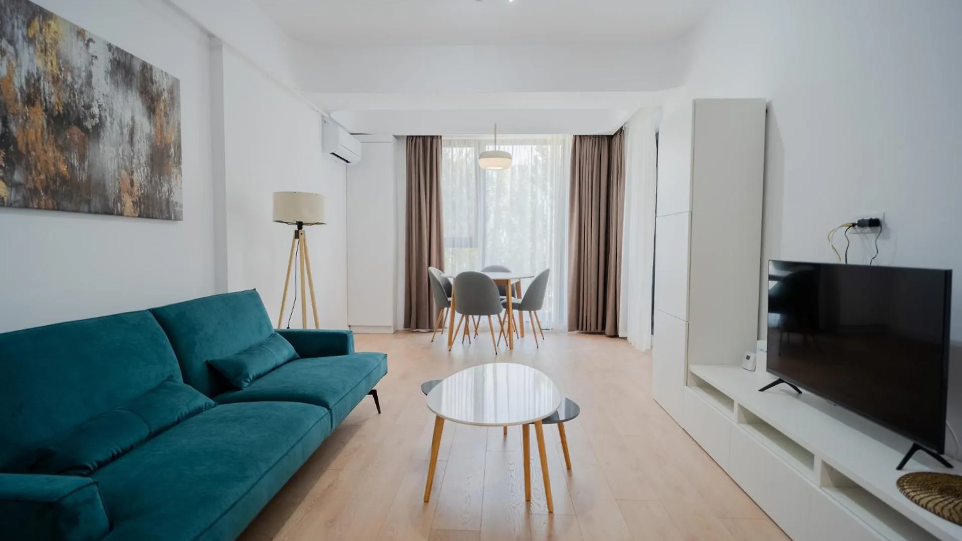 High-End Apartments In Politehnica Park - Iuliu Maniu 6R - New Bucharest
