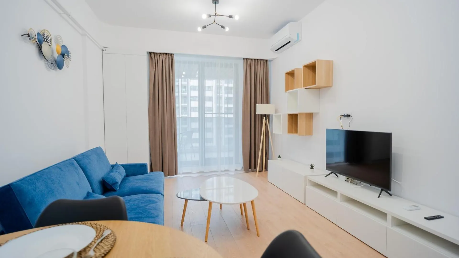 High-End Apartments In Politehnica Park - Iuliu Maniu 6R - New Bucharest 0*,