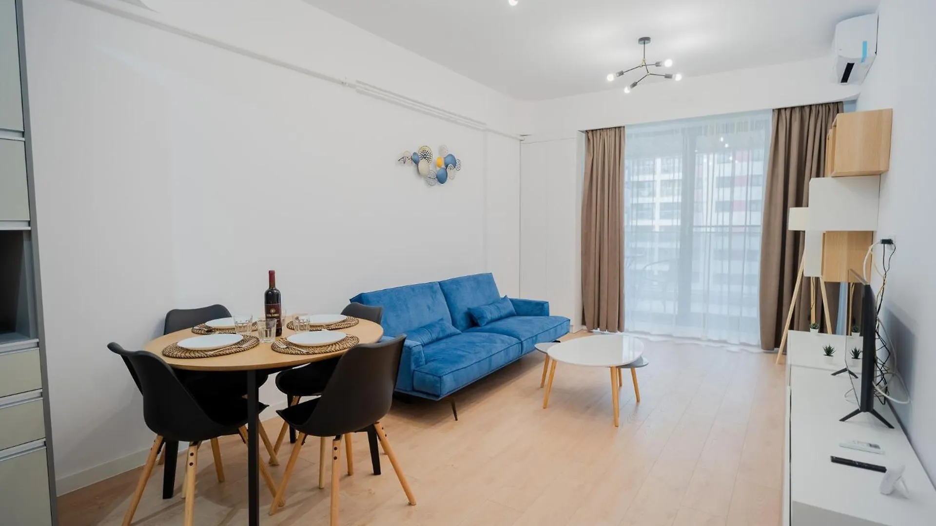High-End Apartments In Politehnica Park - Iuliu Maniu 6R - New Bucharest