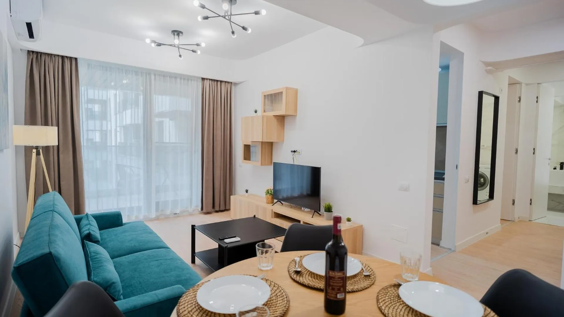 High-End Apartments In Politehnica Park - Iuliu Maniu 6R - New Bucharest